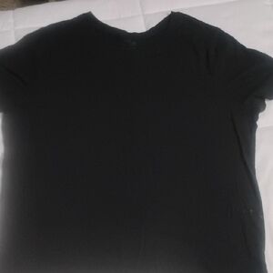 Time and Tru Black Short-Sleeve Crew Neck Tee